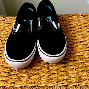 Comfycush Vans slip on 7.5 (worn one time)